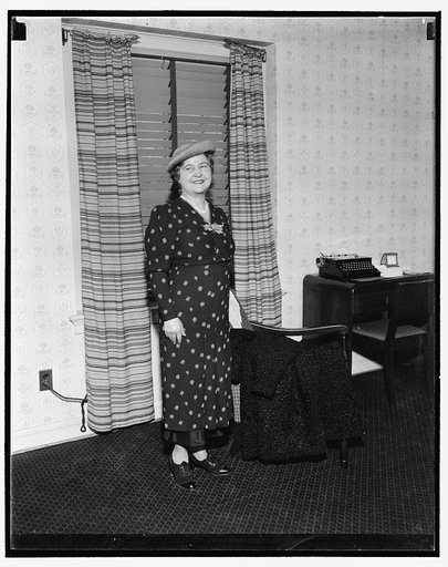 Mrs. Edward Eicher, wife of Rep. Eicher of Iowa, 11/20/38