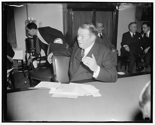 Defies Senate Subpoena. Washington, D.C., March 18. Defying a subpoena of the Senate Lobby Committee, Dr. Edward A. Rumely, Executive Secretary of the Committee to uphold constitutional government, today refused to produce the organization's files concerning campaigns against New Deal legislation. O