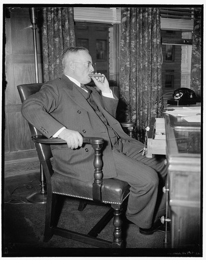 Running for Governor of Pennsylvania. Washington, D.C., March 23. Lt. Gov. Thomas Kennedy of Pa. who is running for Governor on the Democratic ticket, photographed at his desk today in the United Mine Workers offices, Kennedy is Secretary and Treasurer of the United States Mine Workers Union, 3/23/3