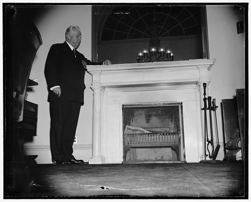 ...]historic fireplace. Washington, D.C., Sergeant of Arms of [...] Senate, Chesley W. Jurney is proud of [...] fireplace in his office at the Capitol. The office was originally used by the U.S. Supreme Court as conference room where the fireplace was installed in 1800. It is still doing duty on coo