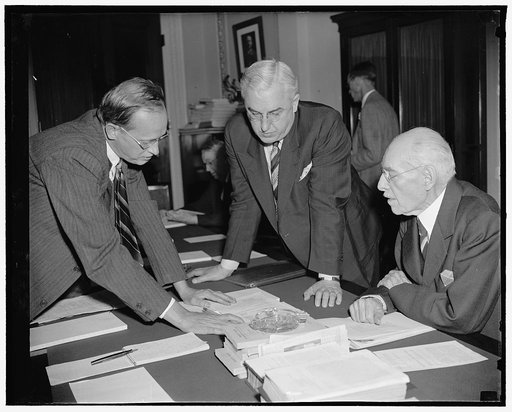 WPA Administrator Hopkins indicates to house plan to increase relief load. Washington, D.C., April 20. Appearing before the House Appropriations Committee today, WPA Administrator Harry Hopkins indicated in his testimony he was preparing to increase the relief load during the first seven months duri