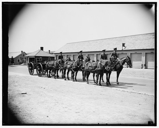 Off to the Jersey wars. U.S. Army caisson, 5/7/37