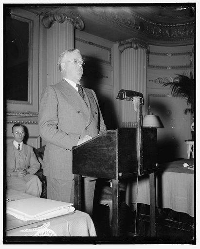Dr. Nils Ylvisker