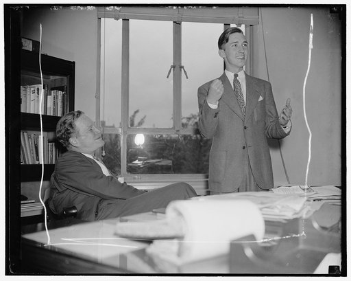 Ambition to be Republican politician: typical Maryland boy tries speaking ability on G.O.P. Chairman. Washington, D.C., June 28. Depicted as Maryland's typical youth in series of pictures published recently in a magazine, Kenneth Jones, 18, of Baltimore, expressed his life's ambition was to be a Rep