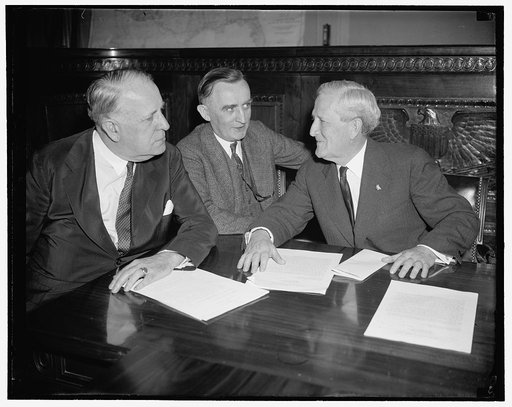 Map plans for investigation of campaign expenditures. Washington, D.C., June 30. The arrival of Senator David I. Walsh at the Capitol today gave the senate expenditures committee a quorum and they immediately held their first meeting to map plans for an extensive investigation of money spent by cong