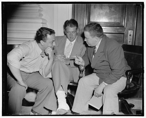 Dies Committee told of methods to recruit youth for service with loyalists. Washington, D.C., Aug. 18. Methods used to recruit youths for service with loyalists in Spain were detailed to the Dies Committee today by Alvin I. Alpern, (left) Boston Youth, and Abraham Sobol, (center) both the youths, wh