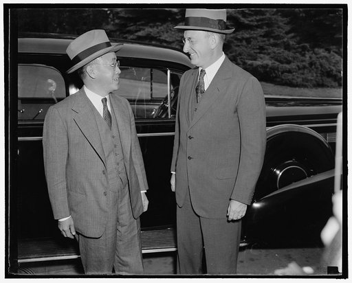 K.P. Chen, left, Chinese financier, with Sec. of Treasury Henry Morgenthau