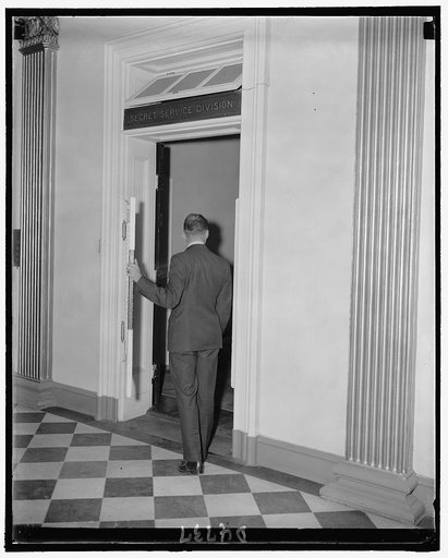 Headquarters of Secret Service at Treasury Dept., 10-38