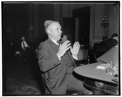 First sit down strike in U.S. traced to Reds. Washington, D.C., Oct. 19. Clyde Morrow, an employee of the Ford Motor Co. in Detroit, told the House Committee on Un-American Activities that Communists engineered the first sit-down strike in Michigan--at the Midland Steel Co. Plant in 1936. Morrow, wh