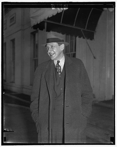 Charles West, Pres. Roosevelt's contact man with Congress, leaving W.H. after conference with Pres. Oct. 25, 1938