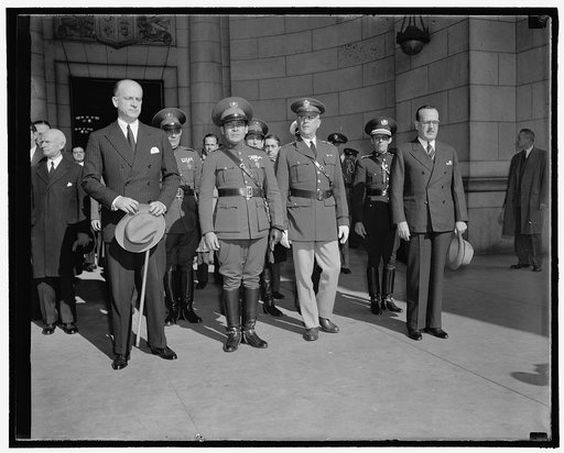 The Dictator from Cuba arrives. Washington, D.C., Nov. 10. Col. Fulgencio Batista, Cuba's Dictator, arrived in Washington today, he was met at the Union Station by General Malin Craig, Chief of Staff of the United States Army, who invited the Colonel to the Capitol, and Undersecretary of State Sumne