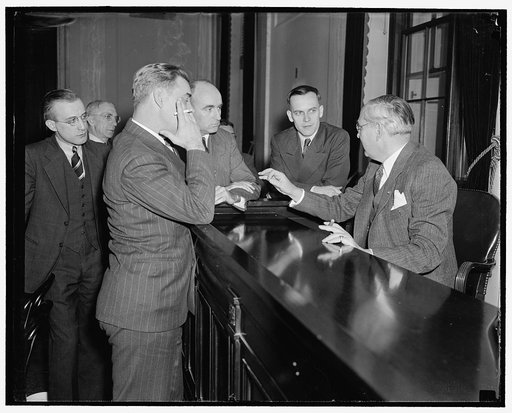 Sen. Vandenberg, press conf.