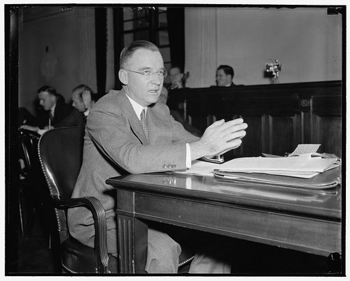 Eastman Kodak Co. opposes 'incentive taxation' senate committee told. Washington, D.C., Nov. 21. The Eastman Kodak Co. opposes 'incentive taxation' to encourage profit sharing systems, M.B. Folsom, Vice President of the company, told the Senate Finance Subcommittee today. 'We believe it is unsound t