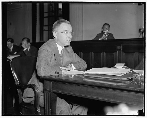 Eastman Kodak Co. opposes 'incentive taxation' senate committee told. Washington, D.C., Nov. 21. The Eastman Kodak Co. opposes 'incentive taxation' to encourage profit sharing systems, M.B. Folsom, Vice President of the company, told the Senate Finance Subcommittee today. 'We believe it is unsound t