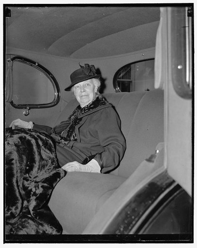 Former First Lady. Washington, D.C., Dec. 6. Seldom photographed, [Mrs.] William Howard Taft, widow of the late President and Chief Justice of the Supreme Court, was snapped as she left the White House today after a call on President Roosevelt