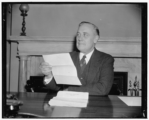 F. Ryan Duffy's successor. Washington, D.C., Dec. 31. An informal portrait of Alexander Wiley, Republican Senator of Wisconsin who won out over F. Ryan Duffy in this year's elections, 12/31/38