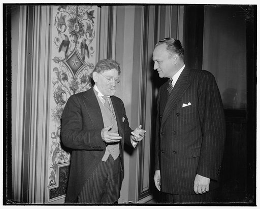 Co[...] J. Hamilton, Sen. Je[...], Sen. Scott Lucas of Ill.
