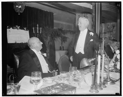 Retiring Attorney General gets Cabinet chair. Washington, D.C., Jan. 12. Retiring Attorney General Homer S. Cummings lost no time in sitting in his former cabinet chair which was presented to him at a Testimonial Dinner last night at the Mayflower Hotel. Frank J. Hogan, President of the American Bar