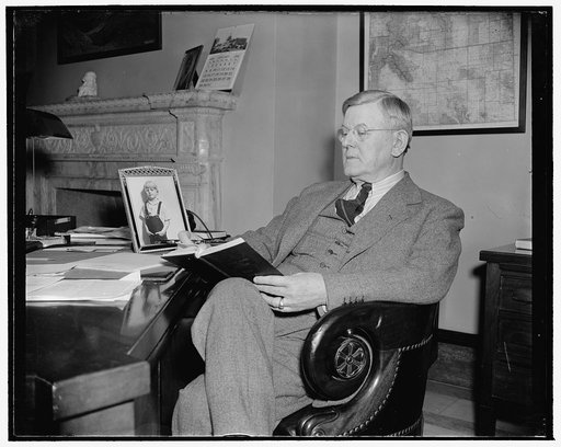 Wyoming Senator. Washington, D.C., Jan. 14. Senator H.H. Schwartz from Wyoming, from a recent photograph, 1/14/39