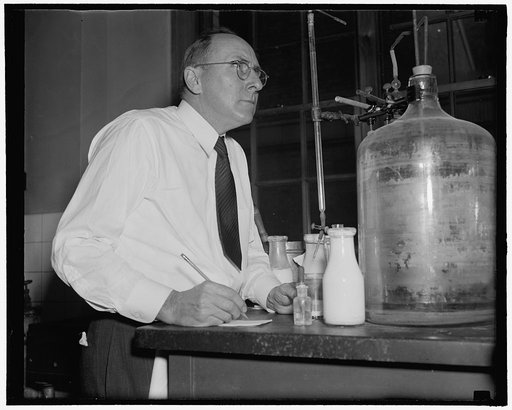 Owen E. Williams Method for preserving cream. 4. Mr. Williams then puts the cream through a test to determine its acidity contents, 1- 26-39