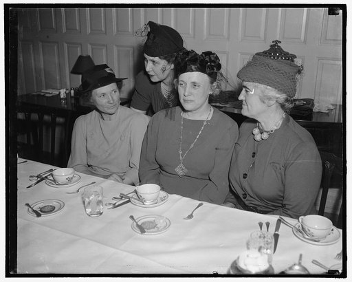 Lady Lighton(?), Mrs. John Donaldson, Mrs. Robert Ollsen, Mrs. Josephine Schain