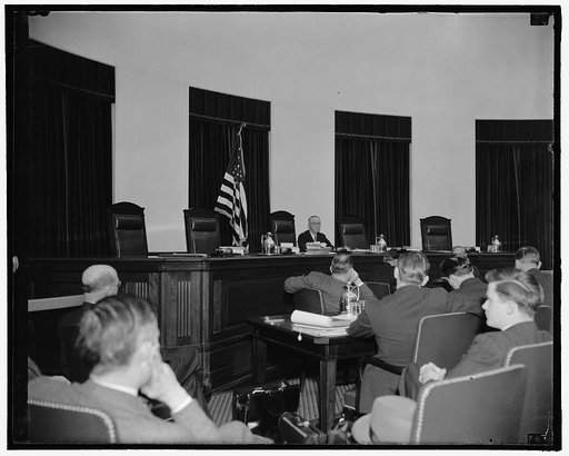 John Normans trial, board expansion, Apex bldg., room 34[...]Scene in Fed. Trade Com. Council Clearing House, Muncey Bldg. [...