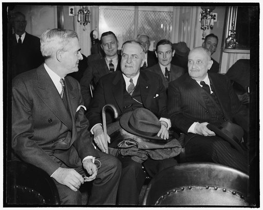 Governor and two Ex-Governors testify before Senate Judiciary Committee. Washington, D.C., Feb. 1. When the Senate Judiciary Committee today began public hearings on the nomination of Floyd H. Roberts to be a Federal District Judge in Virginia, the present Governor James H. Price, left, and two form