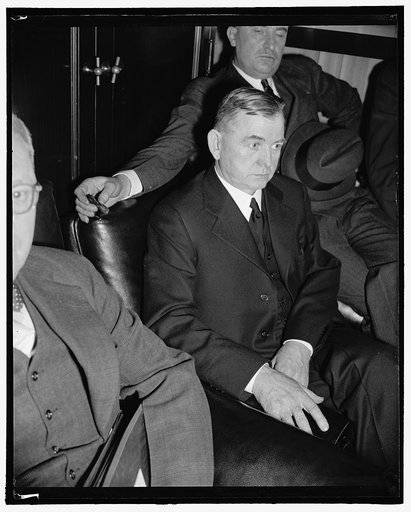 Nominee to Virginia Federal Judgeship questioned by Senate Committee. Washington, D.C., Feb. 1. Floyd Roberts, recently nominated by President Roosevelt to be a Federal District Judge in Virginia and whose nomination is opposed by Senators Carter and Glass and Harry F. Byrd, pictured as he was waiti
