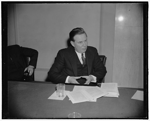 ICC nominee Amlie denies extremist leanings. Washington, D.C., Feb. 6. Former Rep. Thomas R. Amlie, appearing before a Senate Committee investigation his fitness for the office of membership in the ICC upon the Presidents nomination, denied his belief in any dictatorship, 'whether it leans to the ri