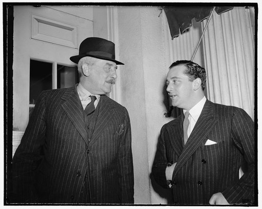 Men at White House, Washington, D.C.