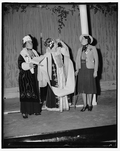 (left to right) Helen Hill Weed, Dorothea L. Lewis and Bab Lincoln at the "Stunt Party" put on by the Women's National Press Club, March 3, 1939
