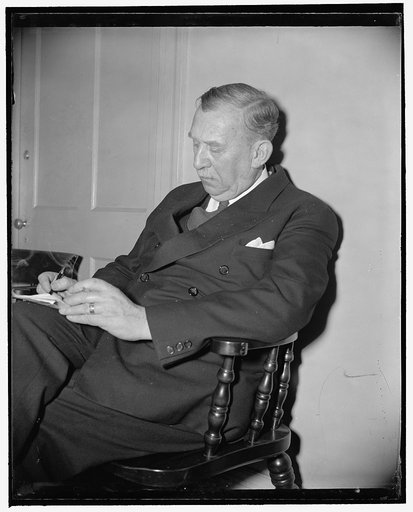 Noted member of Natural History Museum staff. Washington, D.C., April 26. A new informal photograph of Dr. Walter Granger, of the American Museum of Natural History in New York City