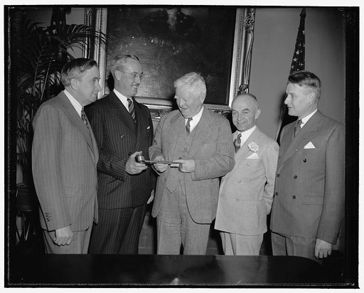 McKinley's Ohio home yields wood for gavel. Garner made gift by Commerce Group. Washington, D.C., May 4. Canton, Ohio's Chamber of Commerce today called upon the Vice President to make him a present of a gavel turned from wood taken from the home of the late President McKinley in Canton. Mr. Garner 