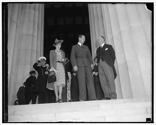 Crown Prince and Princess at Lincoln's Memorial. Washington, D.C., May 6. Danish royalty visited the Lincoln Memorial today. Crown Prince and Princess are shown here as they emerged from the Memorial in company with the Danish Minister, Otto Wadsted, E.E. and M.P.