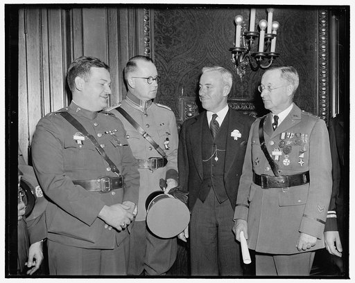Military surgeons convene in international convention. Washington, D.C., May 8. Representatives from 32 nations met today in convention at the 10th annual convention of the International Congress of Military Medicine and Pharmacy. Here are, left to right, Capt. Luis J. Iglesias, of Cuba, Major T.W. 
