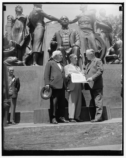 AF of L returned charter of textile workers to seal peace after CIO bolt. Washington, D.C., May 10. AF of L President William Green today returned the AF of L charter to the United Textile Workers Union and appealed to other CIO affiliates to return to the mother group in order that labor unity migh