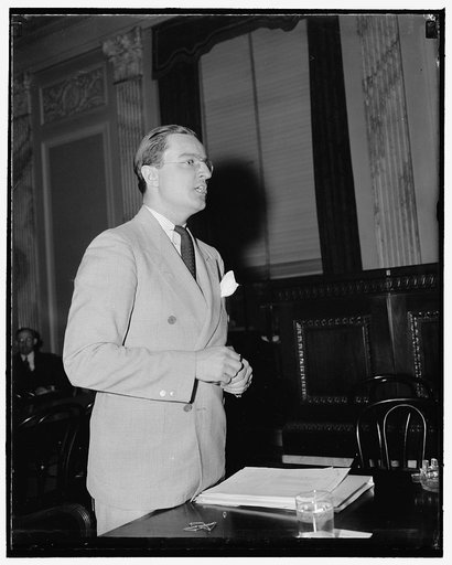 Legal dodge on Walsh-Healy Act. Washington, D.C., May 13. L. Metcalfe Walling, Administrator of the Public Contracts Division of the Labor Department, told the Senate Labor Committee today that subcontractors had used a 'legal dodge' to avoid compliance with the Walsh-Healy Act. He advocated amendme