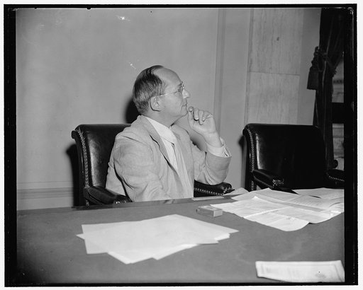 Senate Committee told that telegraph companies cannot meet provisions of wages and hours act. Washington, D.C., May 22. Isador Lubin, Commissioner of Labor Statistics, Department of Labor, today told a Senate Interstate Commerce Committee that Western Union and Postal could not meet provisions of th