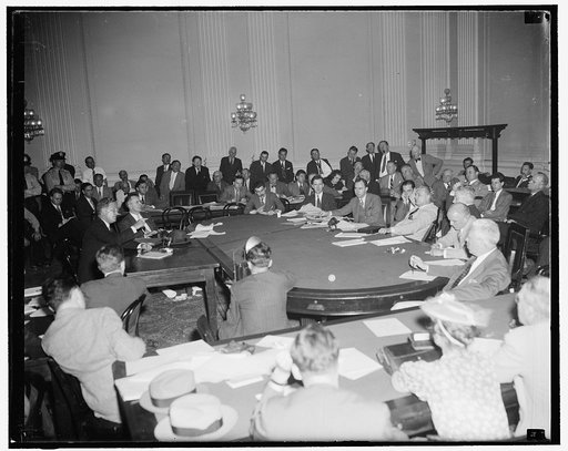 Republican National Committee chairman before Dies Committee. Washington, D.C., May 22. John Hamilton, chairman of the Republican National Committee, today told the Dies Committee Investigating Un-American Activities that he had no prior knowledge of the activities of persons alleged to have dissemi