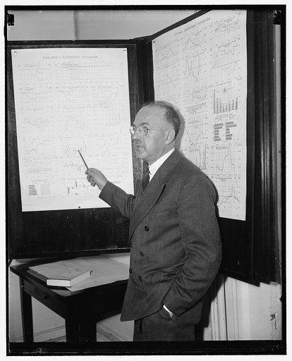 Treasury expert. Washington, D.C., May 29. A new informal picture of Harry D. White, Director of Monetary Research, United States Treasury