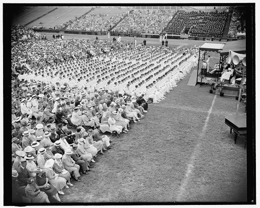 Graduation day at U.S. Naval Academy. Annapolis, Md. June 1. Admiral William D. Leahy, Chief of Naval Operations, addressing the 578 graduates of the United States Naval Academy here today. Following the talk Admiral Leahy presented commissions as ensigns to 525 members of the class. Although the ot