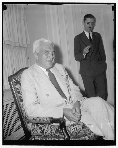 Governor General of Philippines. Washington, D.C., July 6. This new informal picture of Paul McNutt, Governor General of the Philippines, [...] made at a press conference shortly after his arrival in the Capital today