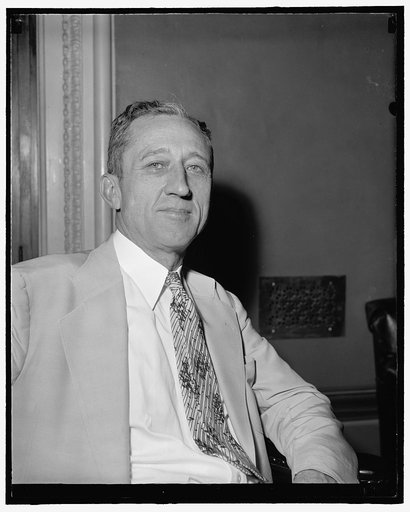 New Mexico senator. Washington, D.C., July 26. A new informal picture of Senator Carl A. Hatch, Democrat of New Mexico, 7/26/39