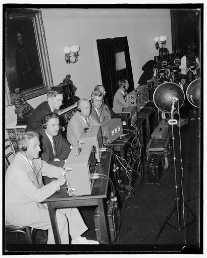 Press with radio(?) equipment at White House, Washington, D.C.