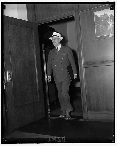 Elmer L. Irey, Chief, Intellegence Unit, Bur. of Internal Revenue, 9/15/39
