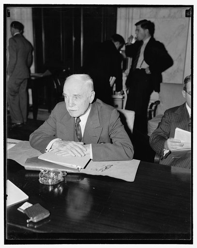 Witness before monopoly committee. Washington, D.C., Nov. 2. Among the steel leaders appearing before the National Monopoly Committee today was Robert R. McMath, a Vice President of the Bethlehem Steel Co.