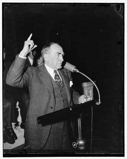 Speaker of the house. Washington, D.C., Nov. 7. A new informal picture of Speaker of the House William B. Bankhead