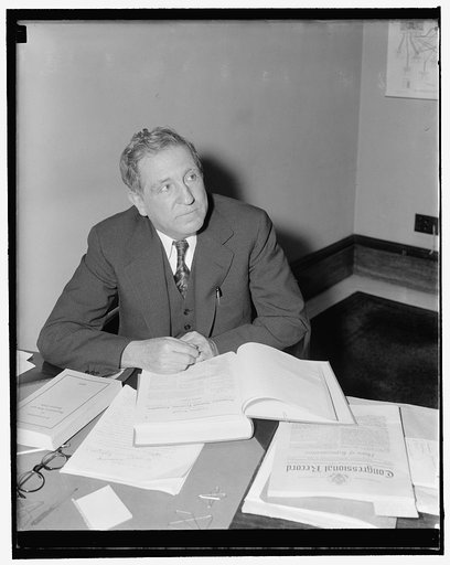 Latest informal photograph. Washington, D.C., Nov. 21. Sheridan Downey, Senator from California poses for a new informal photograph