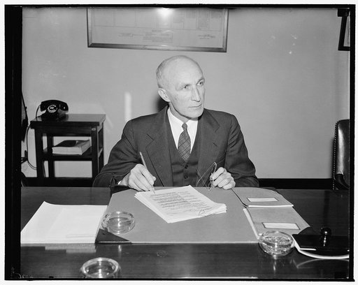Member of Social Security Board. Washington, D.C., Dec. 19. A new informal picture of George E. Bigge, a member of the Social Security Board