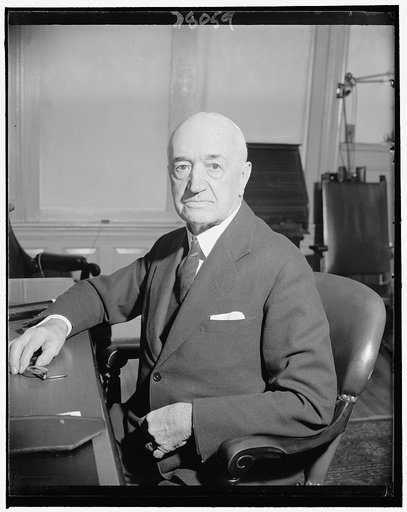 Dr. S.B. Muncaster